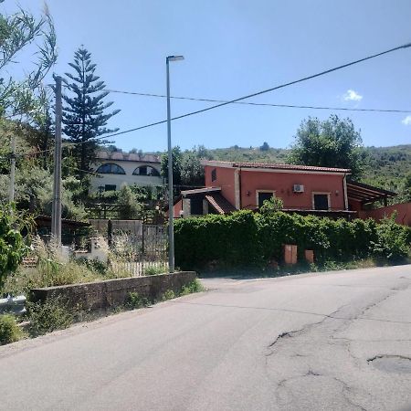 הוילה מונריאלה Casa Splendida מראה חיצוני תמונה